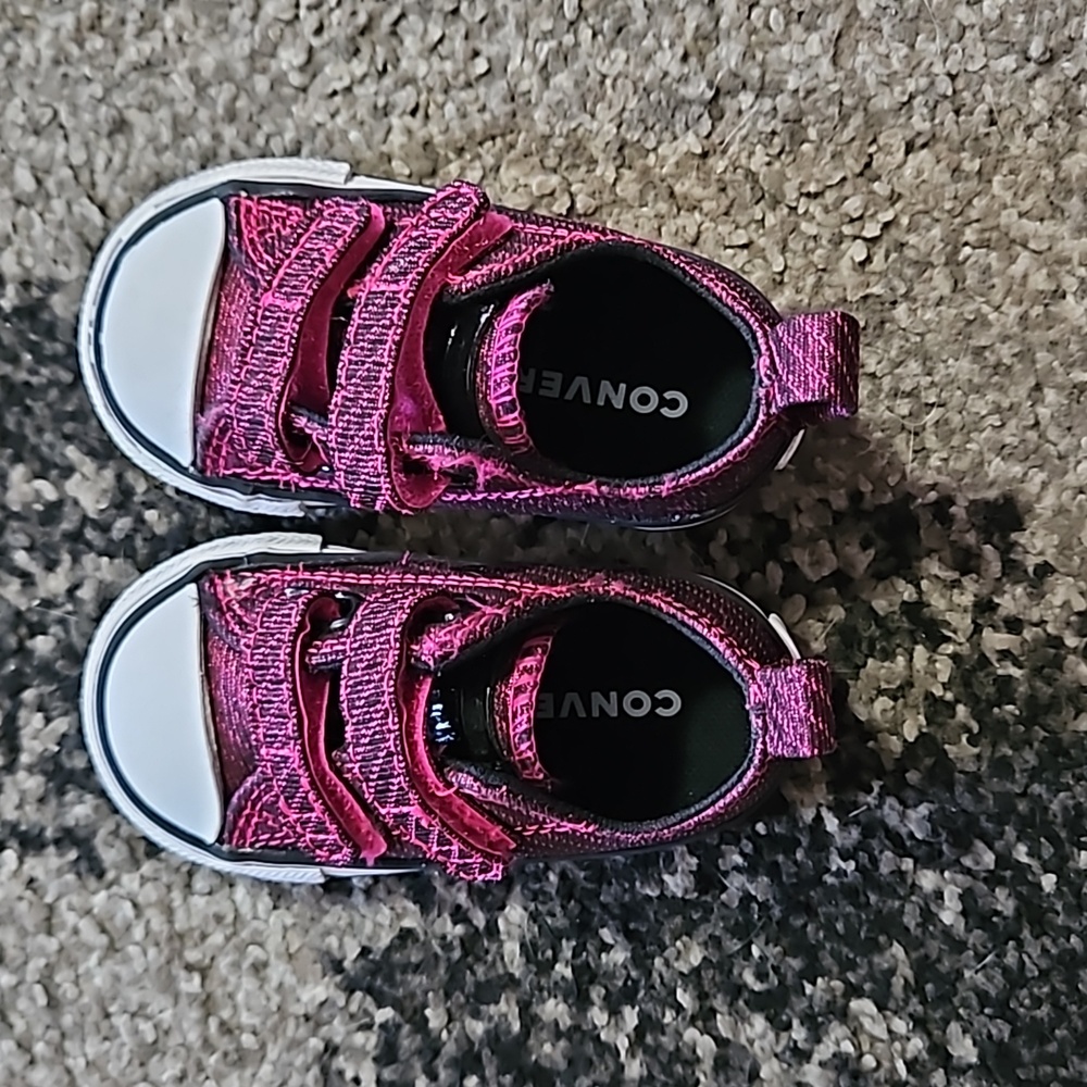 CONVERSE - Picture 2 of 4